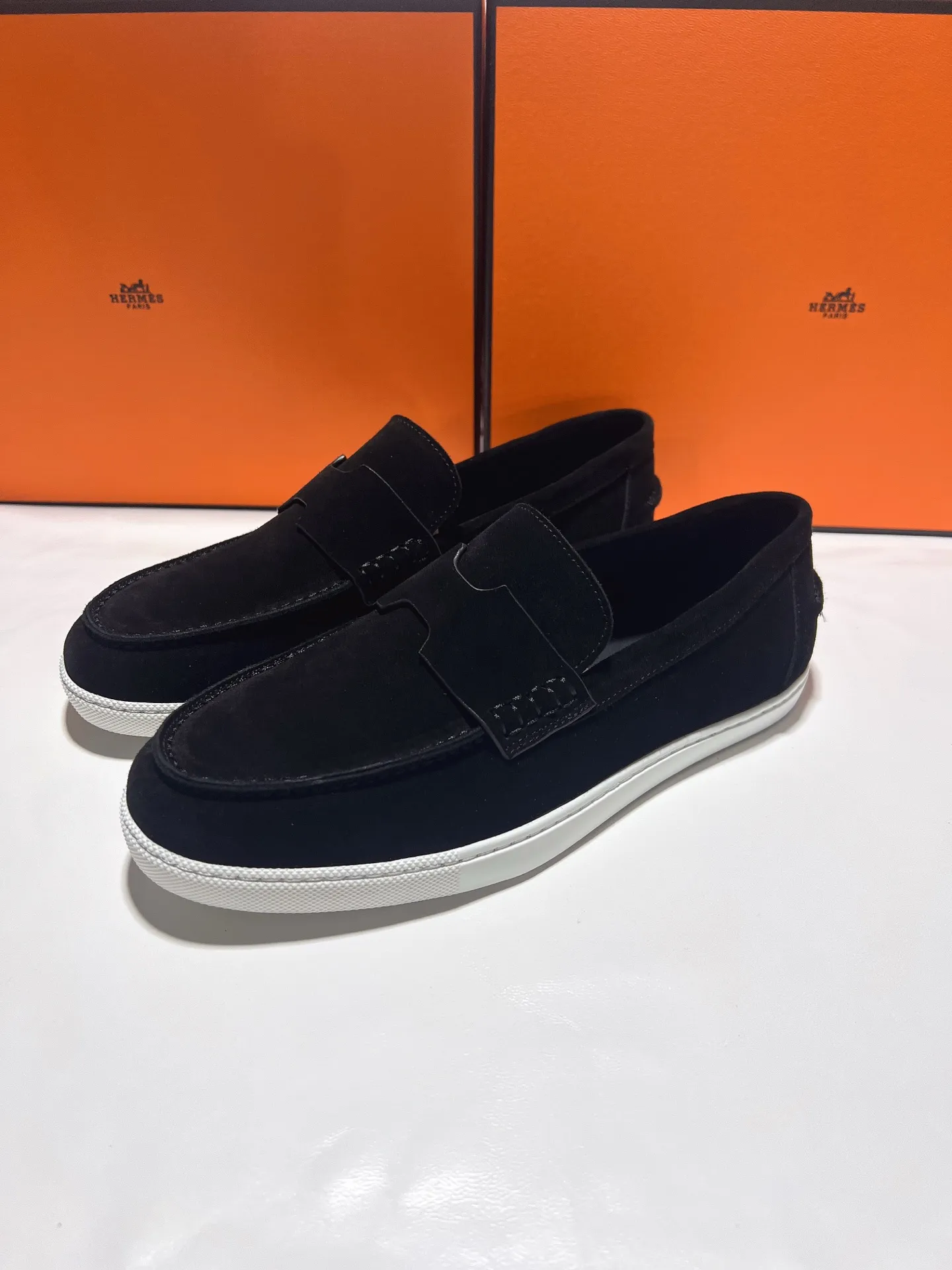 👟👟Ex-factory price 540👟👟 ♥2025 HERMES The latest hot model, the official website is developed simultaneously, original quality Size: Women's size 36/46